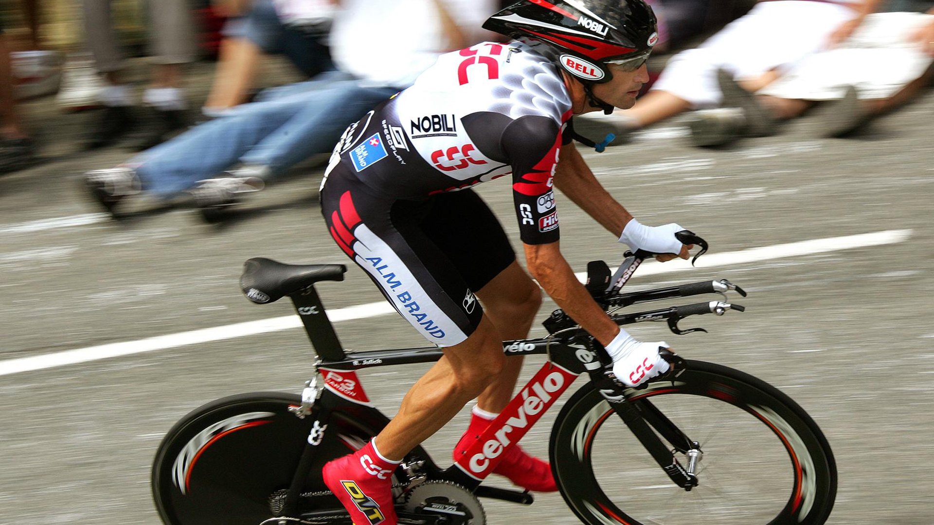 加拿大队的技术突破：国际乒联混合团体世界杯赛场表现，加拿大乒乓球外援