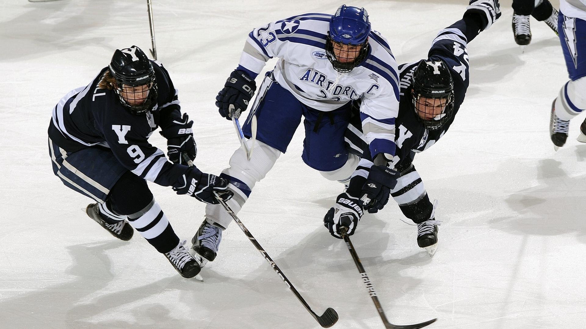 巴西队新锋线组合亮眼，世界杯潜力十足